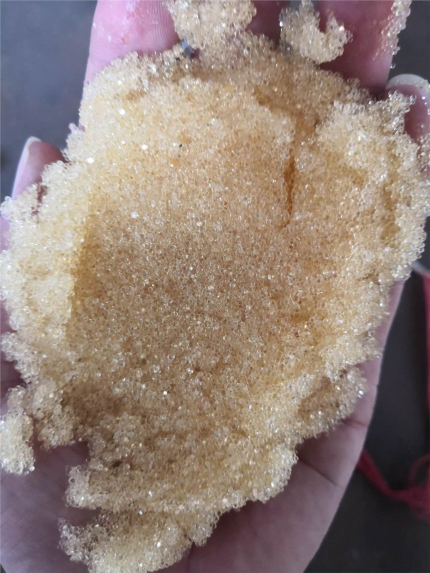 濾芯中的離子交換樹脂為啥是黑白色的